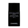 Chanel Perfection Lumière Velvet SPF15 Make-up pro ženy 30 ml Odstín 40 Beige