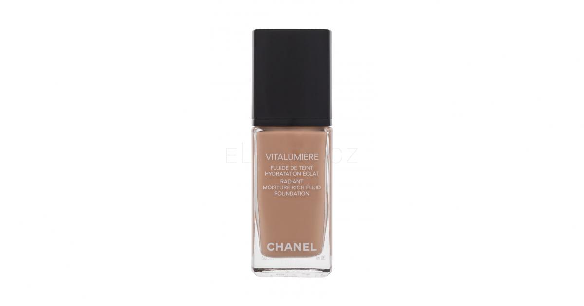 Chanel Vitalumière Radiant Moisture-Rich Fluid Foundation Make-up