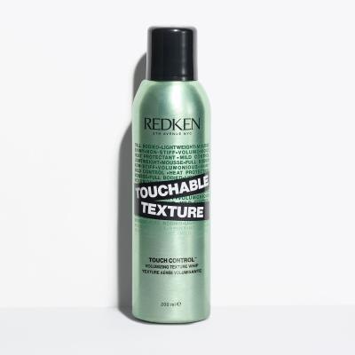 Redken Touchable Texture Volumizing Texture Whip Pro objem vlasů pro ženy 200 ml