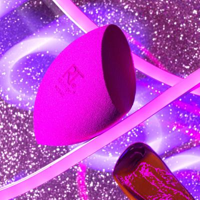 Real Techniques Afterglow Miracle Complexion Sponge Limited Edition Aplikátor pro ženy 1 ks