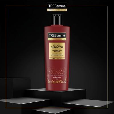 TRESemmé Keratin Smooth Shampoo Šampon pro ženy 400 ml