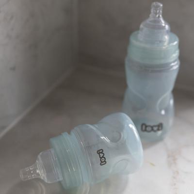 LOVI Trends Bottle 0m+ Green Kojenecká lahev pro děti 120 ml