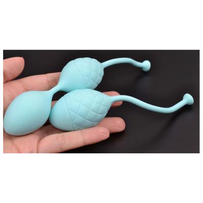 BMS Factory Pillow Talk Frisky Venušiny kuličky pro ženy 1 ks