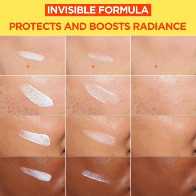 Garnier Skin Naturals Vitamin C Daily UV Invisible SPF50+ Denní pleťový krém pro ženy 40 ml