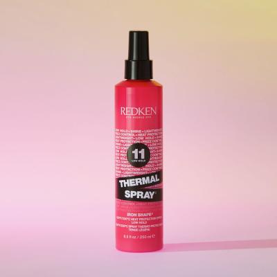 Redken Iron Shape Thermal Spray Pro tepelný styling pro ženy 250 ml