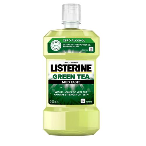 Listerine Green Tea Mild Taste Mouthwash 500 ml ústní voda bez alkoholu pro posílení zubní skloviny unisex