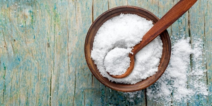 Sůl pro zesvětlení vlasů