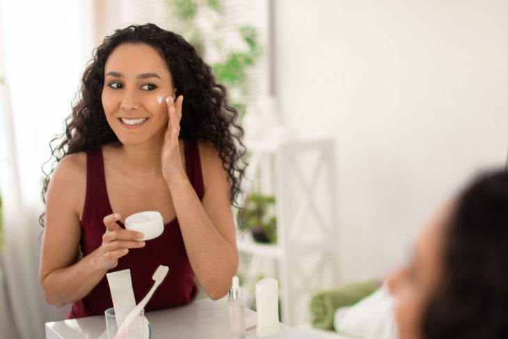 Péče o suchou, loupající se pleť