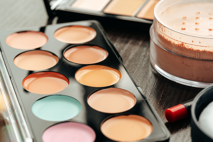 Paletka barevných korektorů