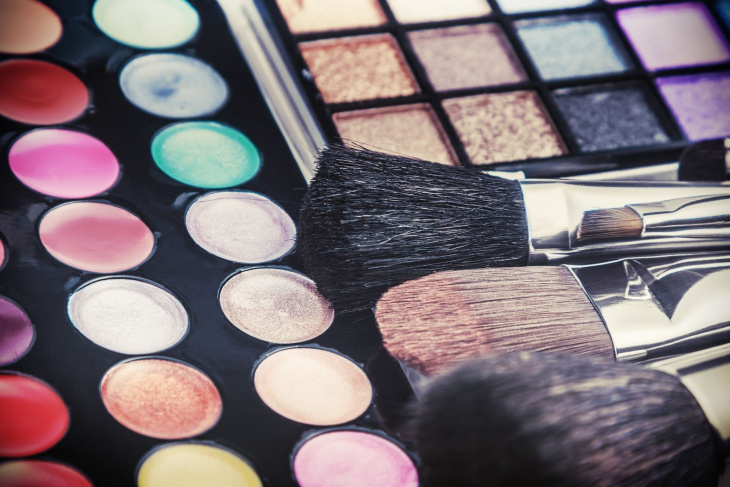 Levné paletky očních stínů